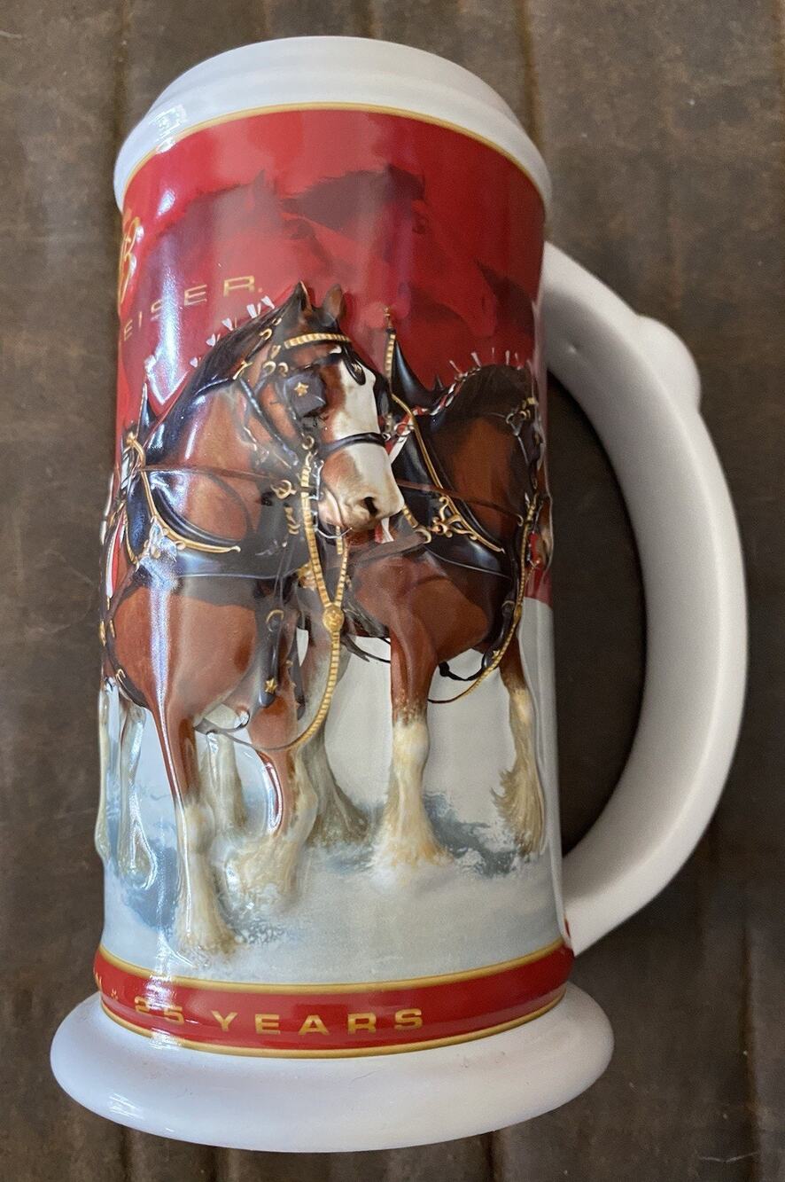 NIB 7” Budweiser Clydsdale 2004 25th Anniversary Handcrafted Holiday Stein